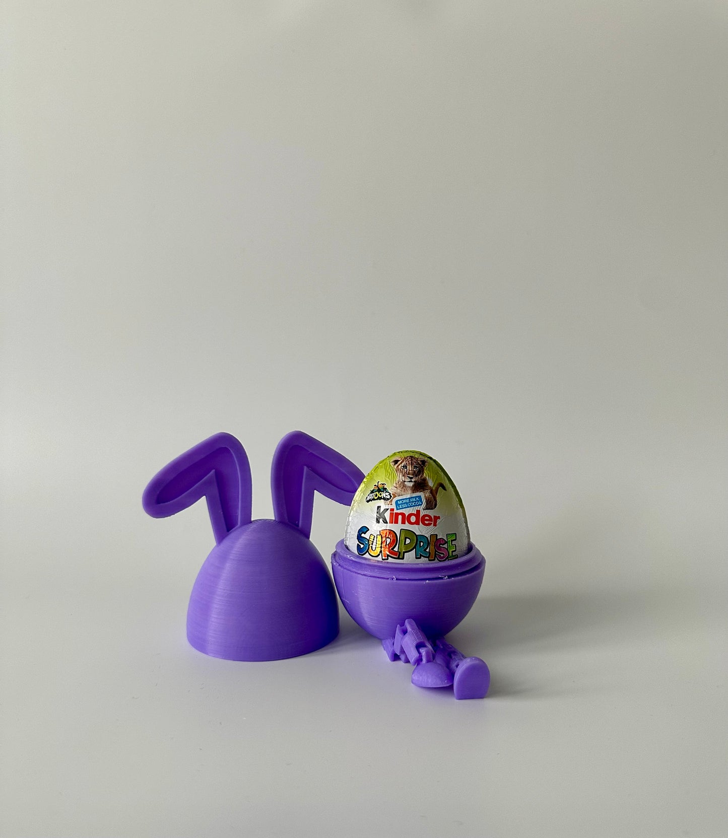 3D EGG HOLDER WITH LEGS