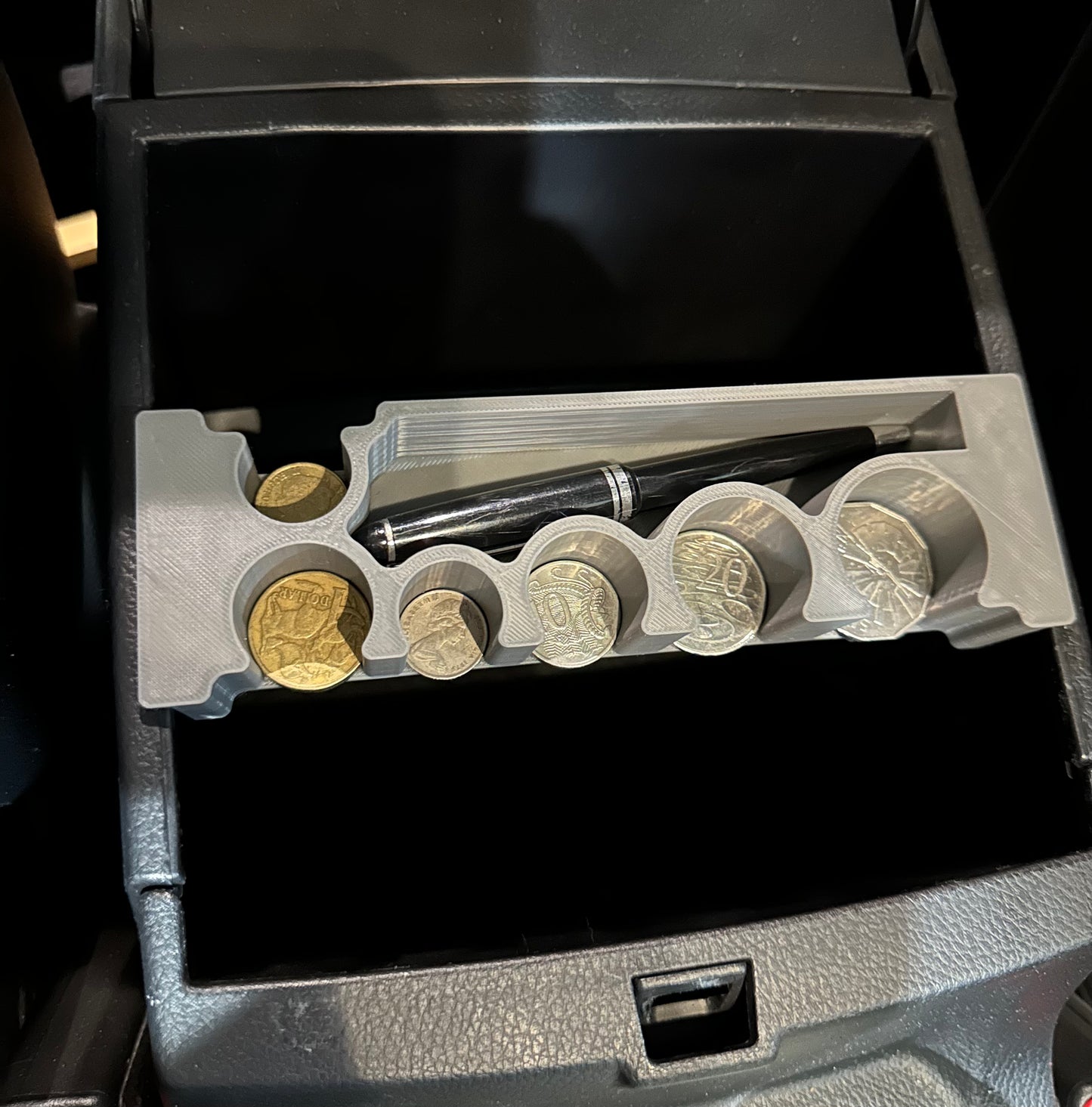 3D PRINTED - COIN HOLDER WITH LIP