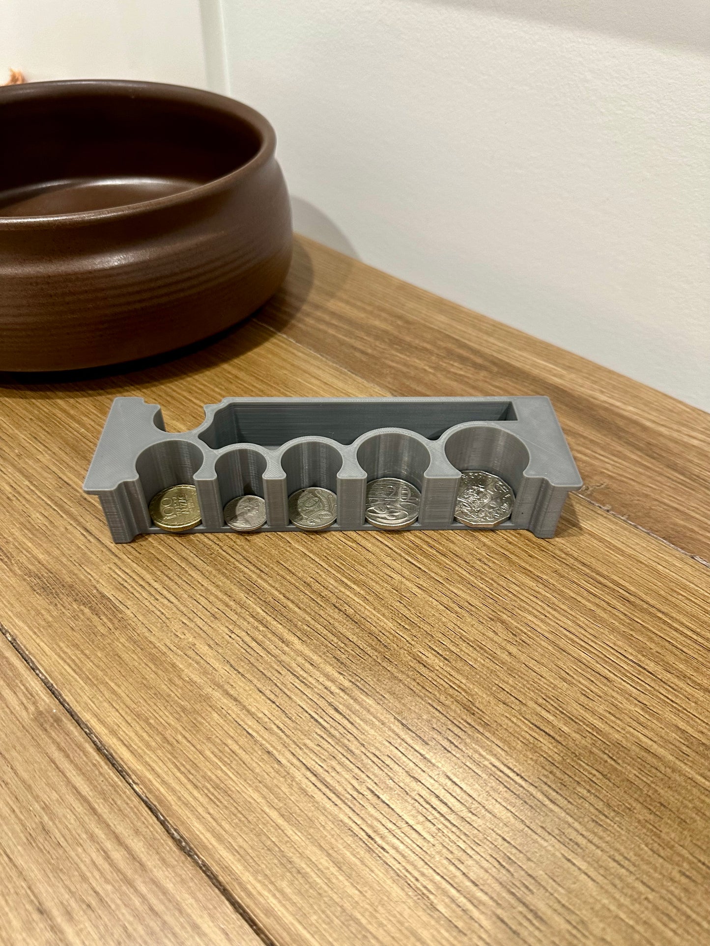 3D PRINTED - COIN HOLDER WITH LIP